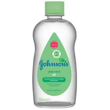 Johnson's Aloe Vera Oil Бебешко олио с алое вера x300 мл