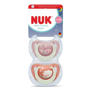 Nuk First Choice Night Силиконова залъгалка от 6 до 18 месеца х2 броя, заек/овца
