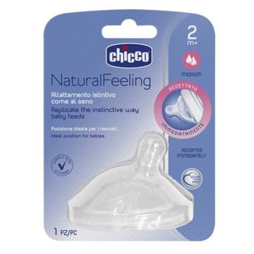 Chicco Natural Feeling Биберон силикон със среден поток за деца над 2 месеца