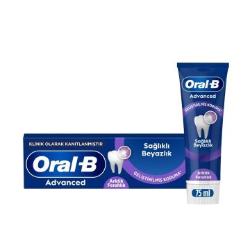 Oral-B Advanced Whitening Избелваща паста за зъби х75 мл