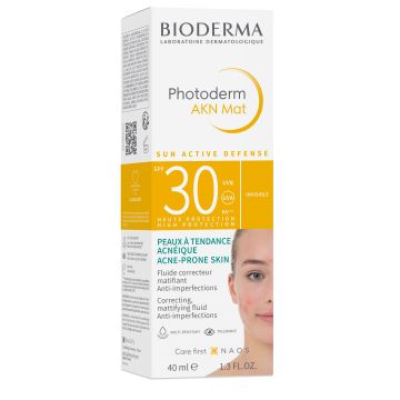 Bioderma Photoderm AKN Mat Слънцезащитен флуид за лице против несъвършенства с матиращ завършек SPF30 x40 мл