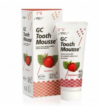 GC Tooth Mousse Реминерализиращ дентален крем с вкус на ягода х35 мл