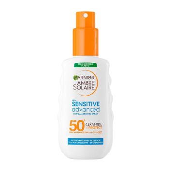 Garnier Ambre Solaire Sensitive Advanced Слънцезащитен спрей за лице и тяло SPF50+ x150 мл