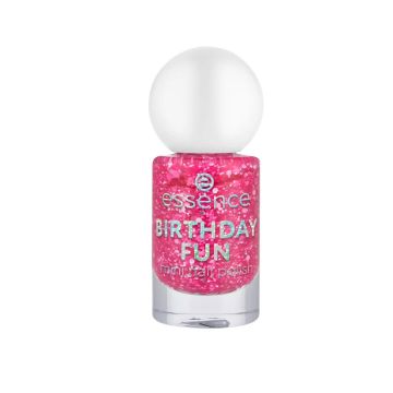 Essence Mini Nail Polish Лак за нокти х5 мл, цвят 05 Birthday Fun