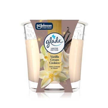 Glade Vanilla Cream Cookies Ароматна свещ с аромат на ванилия и бисквитки х112 грама